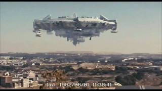 District 9 clip  Aliens Arrive [upl. by Edobalo]