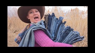 Horseback riding jeans review Ranch Dressn Kimes Ranch Jennifer  Betty Wrangler [upl. by Ahseit]