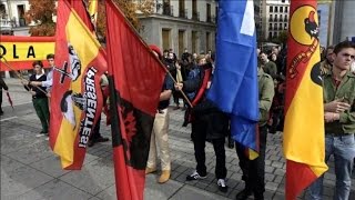 Espagne les nostalgiques de Franco commémorent sa mort [upl. by Serene]