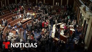 Senado aprueba nuevo gasto y no habrá cierre de Gobierno  Noticias Telemundo [upl. by Annyl725]