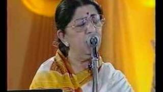 Lata Mangeshkar  Jo Wada Kiya Live Performance [upl. by Issak]