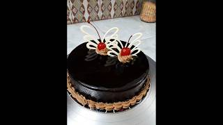 Chocolate 🍫 cake decorating short shortvideo shortfeed cakeshortvideo chocolatecakedecoration [upl. by Hersh]