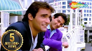 Aaina Bataa Kaise  Mohabbat 1997  Sanjay Kapoor  Akshaye Khanna  Popular Hindi Song [upl. by Ingmar]