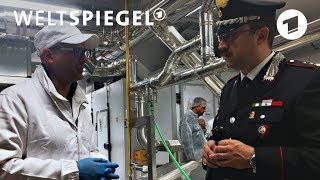 Die PastaPolizei Carabinieri für italienische Produkte [upl. by Potash]