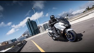 2017 Yamaha TMAX 530 SX Essai AutoMotocom [upl. by Toffic]