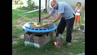 Generator Eoliana cu Ax Vertical  Home made Vertical axis wind turbine  Gheraseni  Romania [upl. by Ennael]