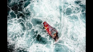 Robby Naish – A windsurfing legend at Hookipa Beach Maui Hawaii [upl. by Barbra]