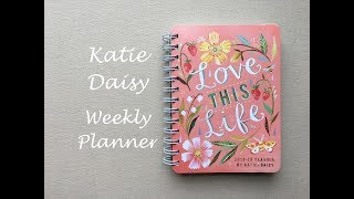 Katie DaisyWeekly Planner Review 20172018 [upl. by Eeclehc]