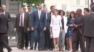 Queen Letizia looks chic as she and King Felipe VI continue their state visit in Paris [upl. by Gina]