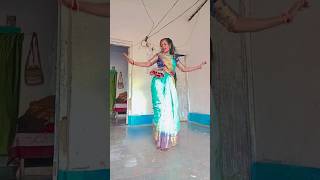 Pari lageluviral Bhojpurishort dance video [upl. by Rupert]