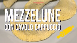 Come fare la pasta fresca all’uovo  ricetta mezzelune con cavolo cappuccio shorts [upl. by Eaned]