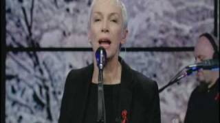 Annie Lennox THE HOLLY AND THE IVY live [upl. by Herrera]