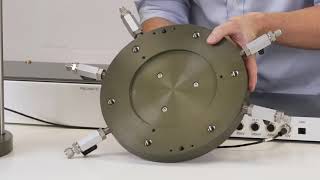 How to change a pedestal in the cell base of a triaxial cell [upl. by Innob256]