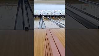 2 Handed🥲 bowling ボウリング練習 [upl. by Coraline34]