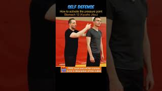 How to activate the pressure point Stomach 12 Kyusho Jitsu  Vital Points  Self defense shorts [upl. by Yup]