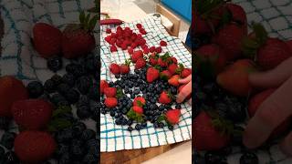 How To Clean Berries [upl. by Javed611]