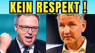 SCHWEIZER DEMOKRATIENACHHILFE💥MODERATORIN SCHNAPPT NACH LUFT [upl. by Crescentia]