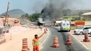 CARRETA PEGA FOGO NA BR 101 EM JABAQUARA ANCHIETA ESPÍRITO SANTO 09092024 [upl. by Murdoch]