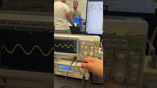 Band Pass Filter with MATLAB Simulink [upl. by Sumedocin]