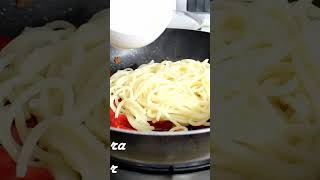 PICI CON PEPERONI e salsiccia una ricetta in 1minuto pici peperoni pasta [upl. by Morgen]