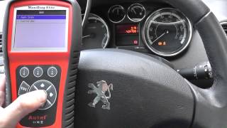 Autel MD802 Diagnose amp Reset Peugeot 308 ABS ASR ESP Fault Light Message [upl. by Acnaiv]