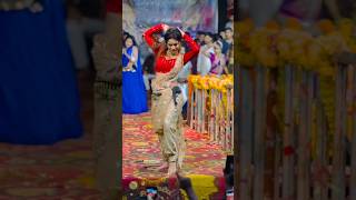 Radha Mumbaikar Lavni Dance 🙌🏻🤩 Radha Patil hot Lavni trending lavni ytshorts trending [upl. by Yeargain]