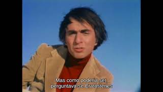 Carl Sagan explica como Eratóstenes calculou a circunferência da Terra no século III AC [upl. by Romo]