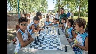 El Municipio continúa promocionando el ajedrez en las colonias de verano [upl. by Stenger]