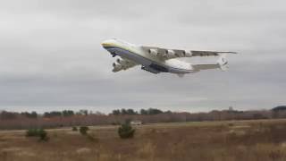 Antonov An225 quotMriyaquot UR82060 takeoff from Gostomel GML 10112016 [upl. by Arlana]