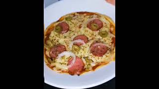 Pizza de Frigideira com Massa de Tapioca [upl. by Yrome]