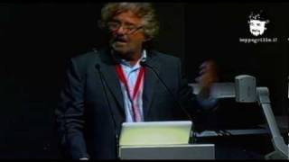 Assemblea azionisti Telecom Italia  intervento di Beppe Grillo [upl. by Carlyn]