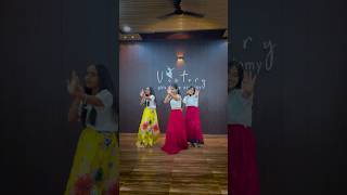 Chalka Chalka Re victorygirlsdanceacademy wedding love shrutisweetu trending bollywood shorts [upl. by Weiner412]