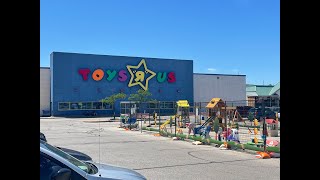 RETRO 90s style Toys R Us Windsor Ontario Canada June 2022 [upl. by Plume550]