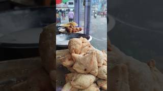 ये चाट की दुकान बिलकुल नही है 🤣🤣 trending streetfood chaat samosa food shorts viralvideo [upl. by Ahsenal]