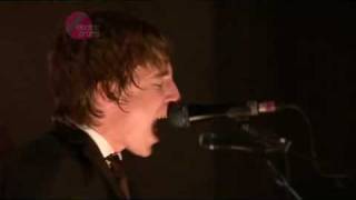 The Last Shadow Puppets  I Dont Like You Anymore Electric Proms 2008 [upl. by Anier841]