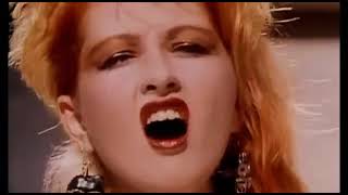 Cyndi Lauper  Girls Just Want To Have Fun  1983 TraduçãoLegenda [upl. by Mignonne733]