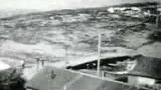 Tsunami 1952  Kuril Islands [upl. by Joleen25]