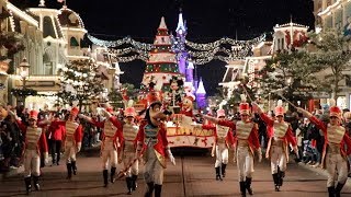 🎄Disneys Christmas Parade by NIGHT at Disneyland Paris [upl. by Nicko]