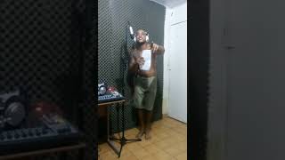 Cheirinho da moda viralvideo cheirinho viralshort [upl. by Adnolor]