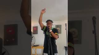 Holy Ten changed his lyrics of kwesta to Nust C zimcelebs holyten [upl. by Aihsemat188]