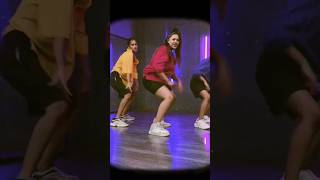 tamma tamma again song girl dance [upl. by Becker]