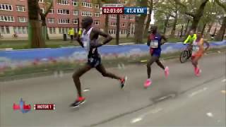 3 minuten  Finish Heren Internationaal TCS Amsterdam Marathon 2019 [upl. by Alvan805]