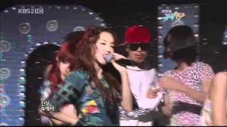 HD 2NE1 Pretty Boy Live [upl. by Neelloj]