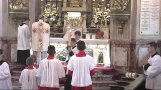 Regina Caeli pendant la messe [upl. by Eidoc]