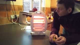 Pifco quartz heater unboxing [upl. by Doti662]