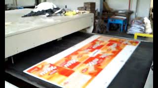 Tunkers Voerwaerts S 1100 Laminating machine Kaschier by Hippographic 01 [upl. by Caundra]