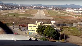 Aterrizaje en Aerop Sabadell por cabecera 31 Ojo edificio a 150 m de la pista [upl. by Arva803]