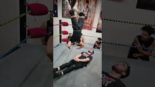 Split Leg Moonsault by El Primohenio santinobros prowrestlingschool prowrestling [upl. by Smoht878]