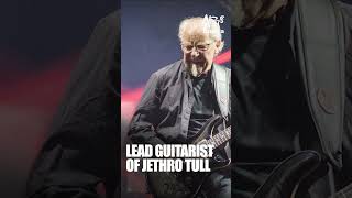 A Brief History of Jethro Tull with Martin Barre at Arts Bonita livemusic concert jethrotull [upl. by Hcurob]