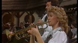 HD Freiberger Musikanten mit Christl  Lustige Christl 1987 [upl. by Sinnal]